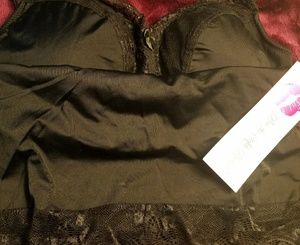 Pin-up lace Camisole